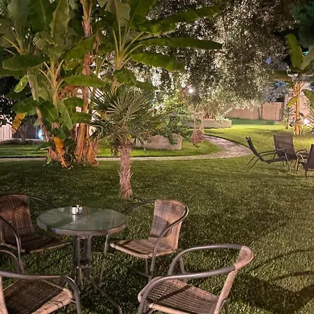 Mola Papaya Apartmán Mola Kalyva