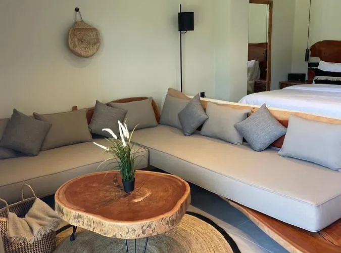 Mola Papaya Apartmán Mola Kalyva